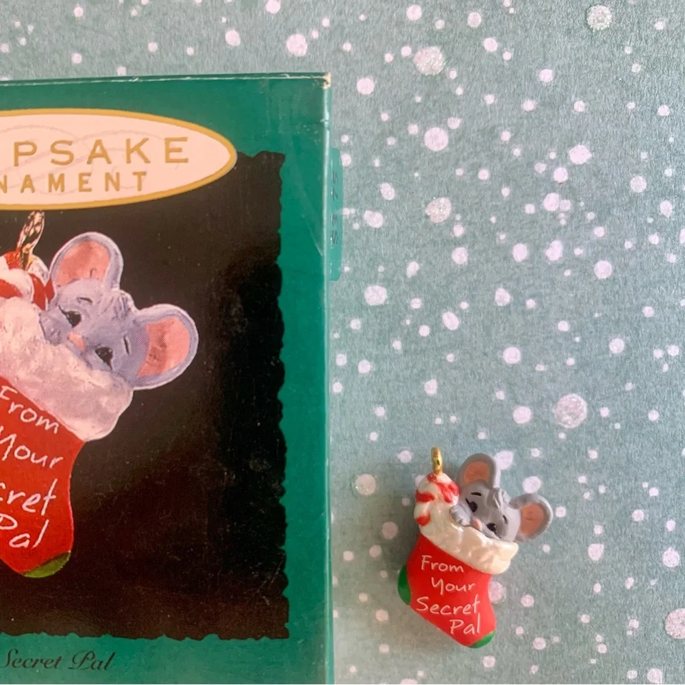 Hallmark Keepsake Ornament * Secret Pal * 1993